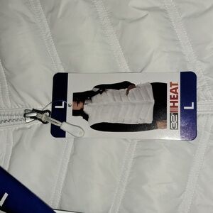 32 Degree Heat White Vest New Size Large